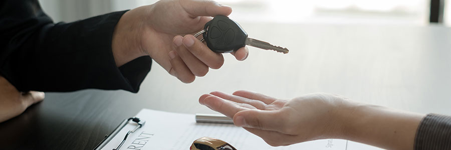 Benefits of Booking A Car Rental